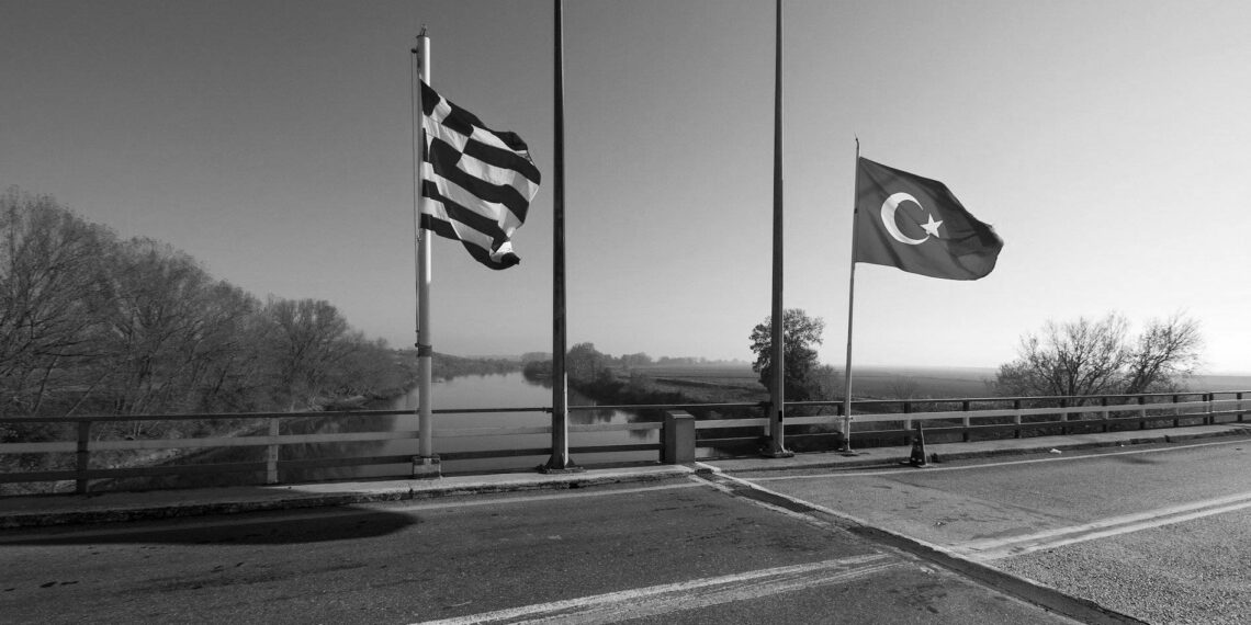 Ege sorunu: Türkiye ve Yunanistan hangi konularda anlaşamıyor? | Video