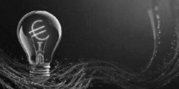 Kıbrıs’ın güneyinde yurttaşlar astronomik elektrik faturalarına dayanamıyor