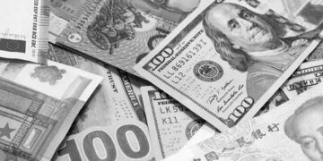 Enflasyon yüzde 116,56 : ‘Milli para’ TL ama her şey döviz!