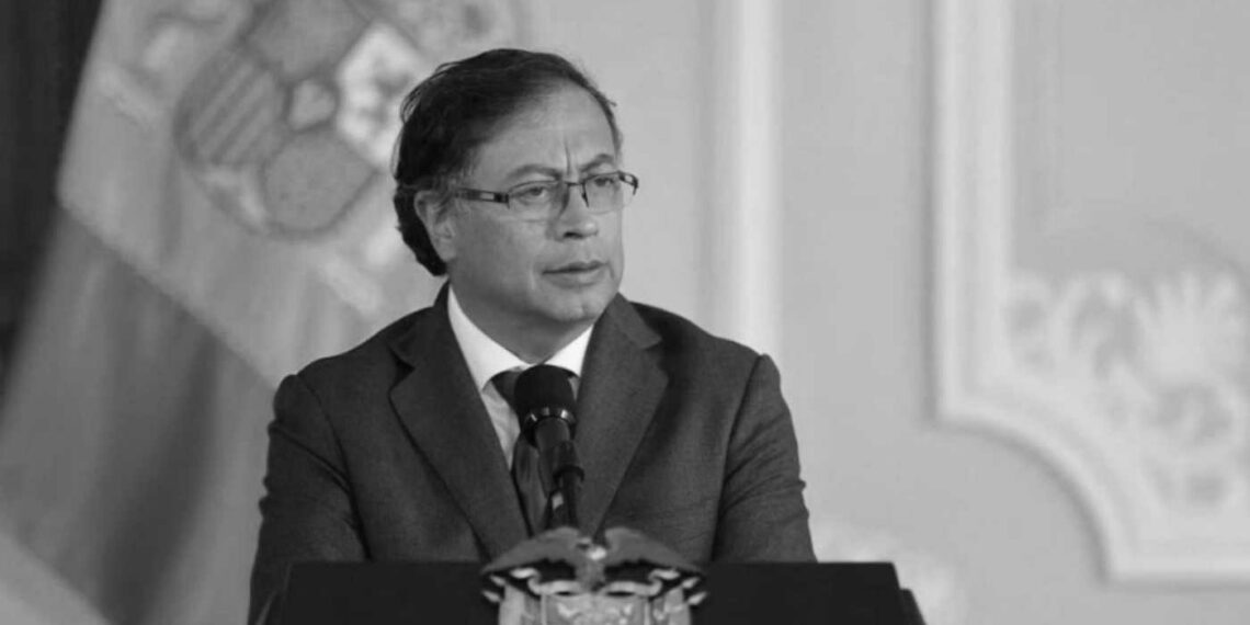 Kolombiya’nın solcu lideri Petro’dan tüm silahlı gruplara ateşkes teklifi