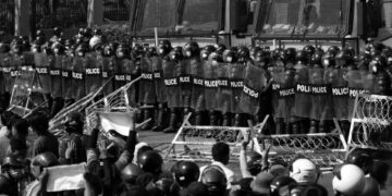 Myanmar’da askeri yönetim OHAL’i 2023’e kadar uzattı