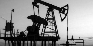 Petrol talebi 2025’ten önce zirveyi görebilir