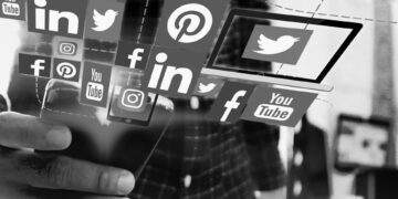 Sosyal medya platformları LGBTQ+’ları korumak konusunda başarısız kalıyor