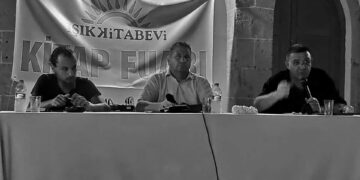 “Basının reklam verenle ilişkisi ifade özgürlüğünü kısıtlıyor”