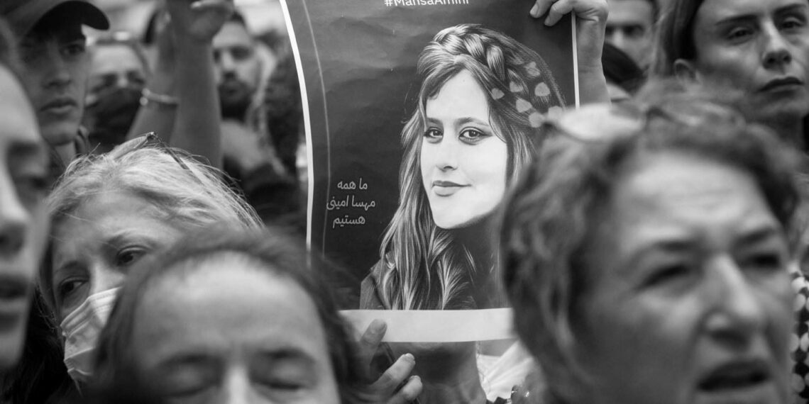 İran’ın yeni yüzü: Mehsa Emini veya isyan | İskender Kahraman | Bianet