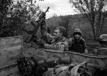 “Bu yıkıcı ve anlamsız savaşı sona erdirmenin tam zamanı”