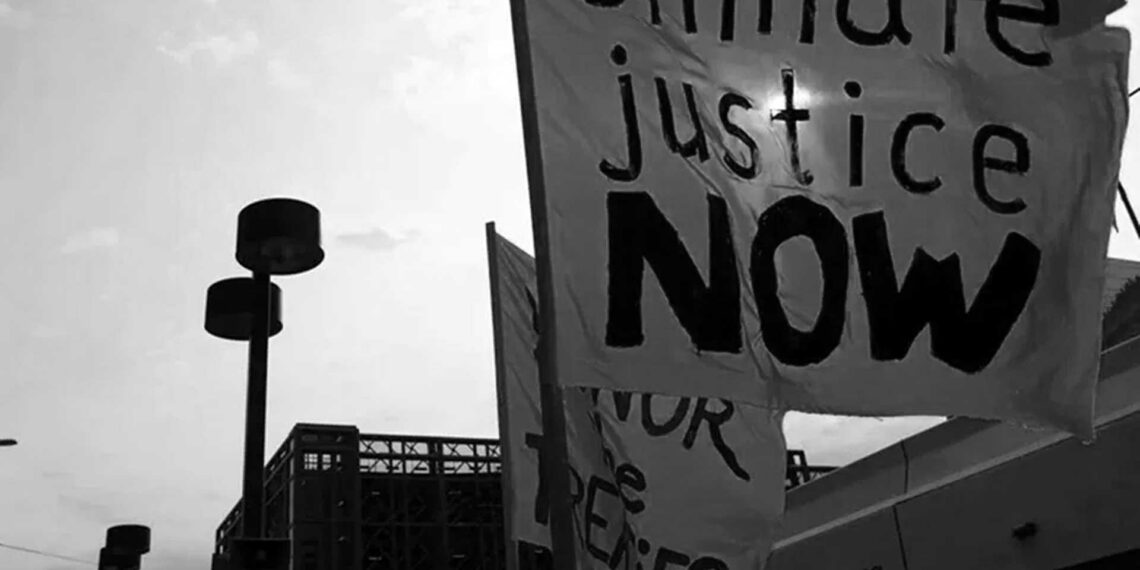 “Milyarderler, ortalama bir insandan bir milyon kat daha fazla sera gazından sorumlu”