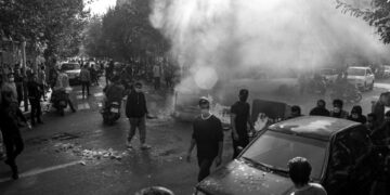 İran’da yeni protesto dalgası | Bir gecede en az 7 kişi öldürüldü