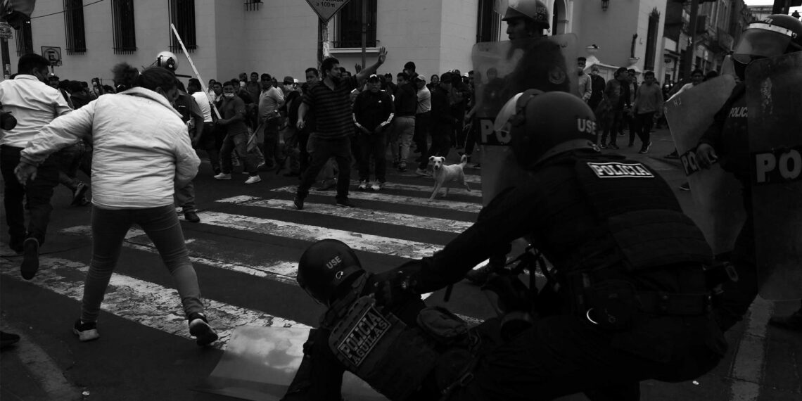 Peru’da bir haftada 15 ölü, Castillo’ya 18 ay tutuklu yargılama