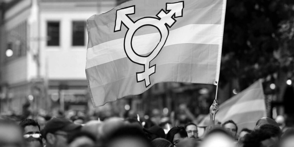 Transların tecritte maruz bırakılması hak ihlalidir ve kabul edilemez