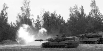 NATO tankları Ukrayna’da: ABD-Rusya sıcak savaşına doğru – Andre Damon