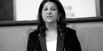 Buldan: İstifa etmesi gerekenler parmak sallıyor