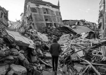 Dayanışmanın önceliği | Melike Özbay | Vesaire