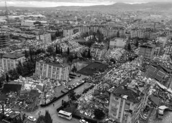 İlk resmî rapor | 33 bin 143 bina ağır hasarlı, 153 bin 506 daire derhal yıkılmalı