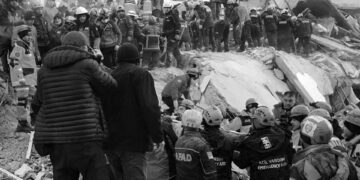 ‘Devlet’ OHAL’den sonra sahaya indi: Gazetecilere engelleme ve şiddet