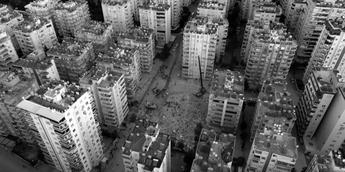 Adana’da 70 kişinin öldüğü apartmanın müteahhidi Kıbrıs’ta yakalandı