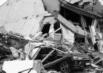 Hatay’da art arda 6,4 ve 5,8’lik depremler: Enkazda kalanlar var