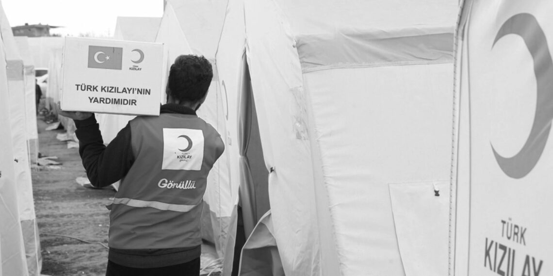 Kızılay, bağışlanan eşya yardımlarını da satmış