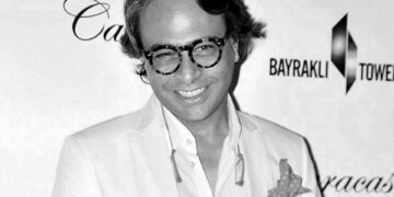 Barbaros Şansal İstanbul’da gözaltına alındı