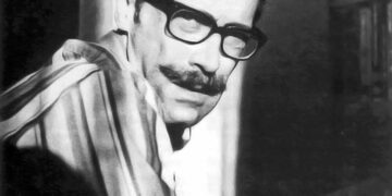 Yağmurlu kentin güneşçisi | Bilge Karasu