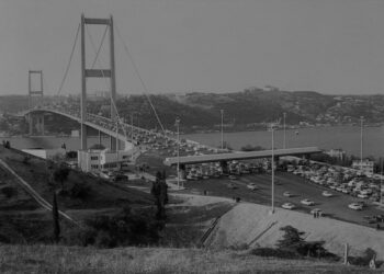 Yüzüncü yılında Cumhuriyet tekrardan mı batıyor?