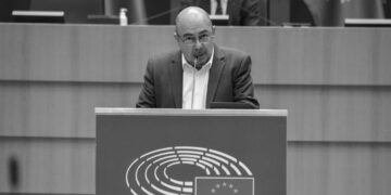 Kızılyürek: Karma evliliklerden doğanların Kıbrıs vatandaşlığından mahrum bırakılmaları hukuku çiğnemektir