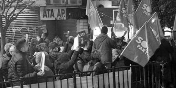 “Hükümet istifa” sloganlarıyla yürüyüşe geçen SOL Parti üyeleri göz altında