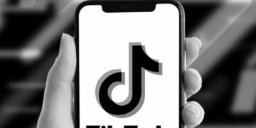 Avrupa Parlamentosu da çalışanlarına TikTok’u yasakladı