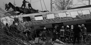 Yunanistan’daki tren kazasında 56 kişi halen kayıp