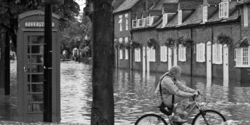 Birleşik Krallık, iklim değişikliğinin artan etkilerine karşı ‘çarpıcı şekilde’ hazırlıksız