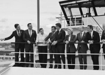 Avrupalı liderler, Kuzey Denizi’nde yeşil enerji üretimi için anlaştı