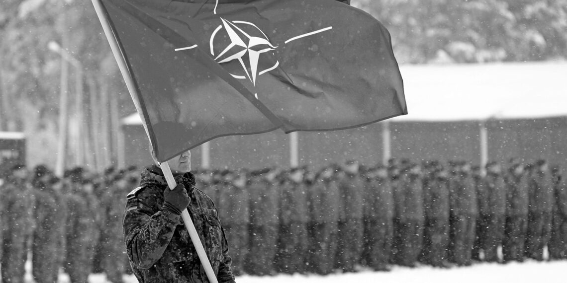 Savaş ve işgal ittifakı NATO’nun Rusya ile sınırları bir gecede ikiye katlandı