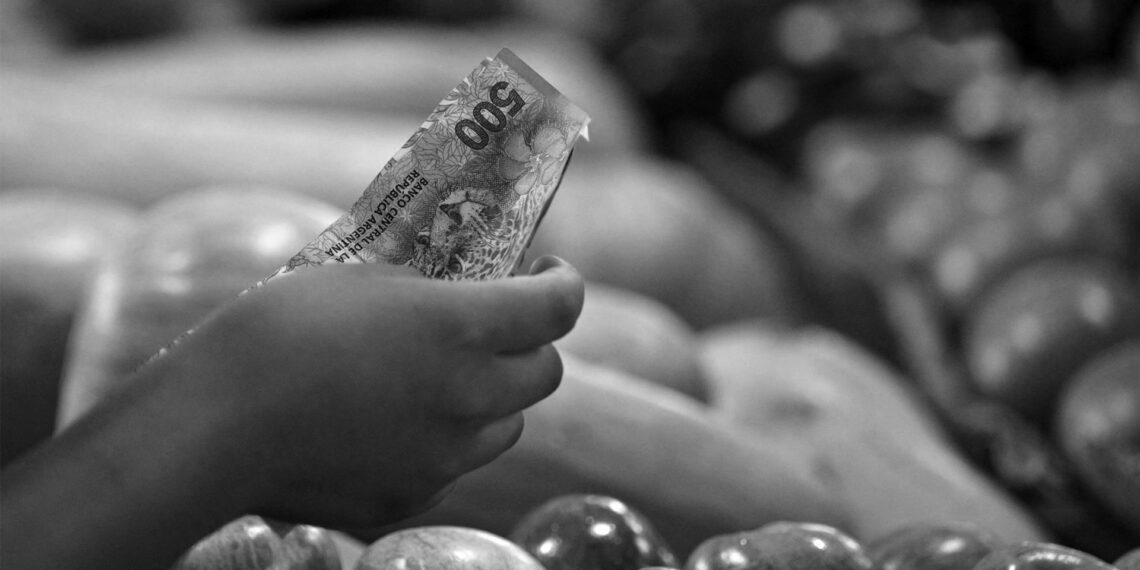 Arjantin’de enflasyon yüzde 100’ü aştı: ‘Artık sadece ayda bir et yiyebiliyoruz’