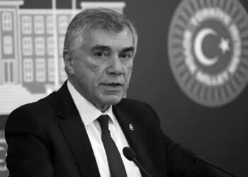 Ünal Çeviköz: Kıbrıs’ta çözümü adadaki iki toplum bulmalı