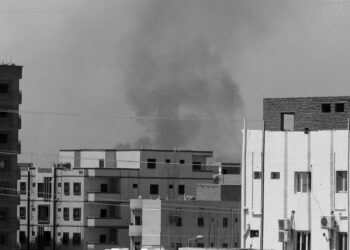 Binlerce Sudanlı yerinden edildi
