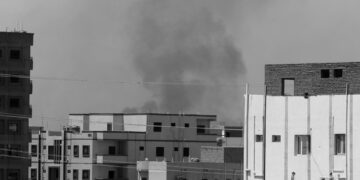 Binlerce Sudanlı yerinden edildi