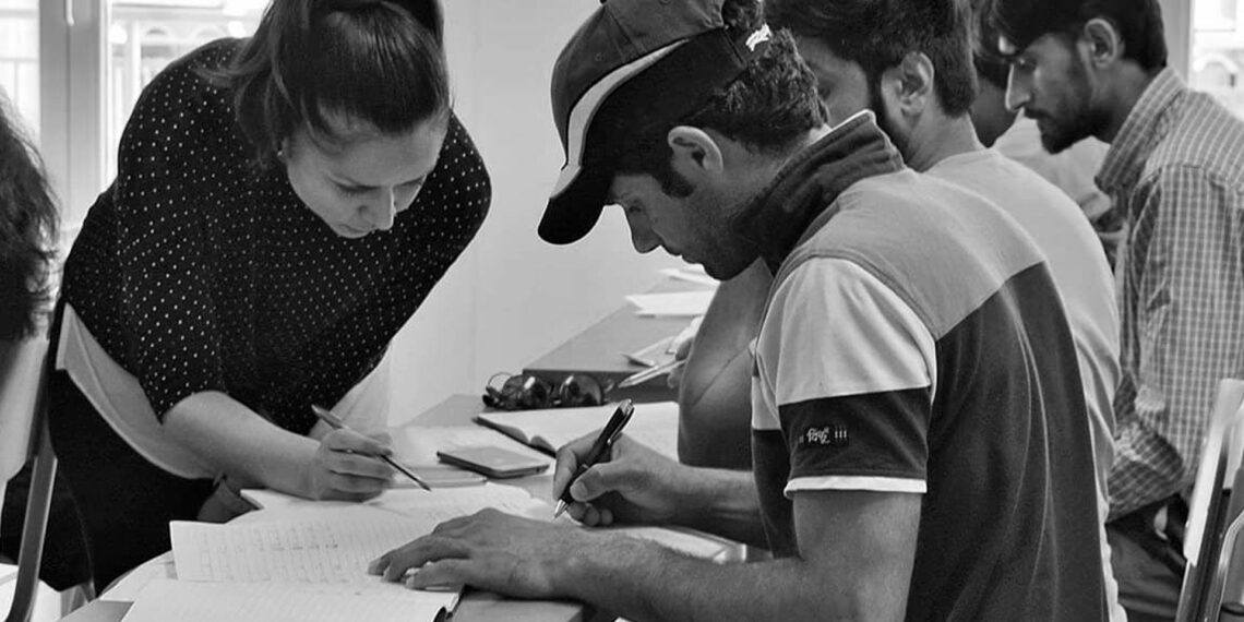 Yabancı dil eğitimi olarak Yunanca, orta eğitimde her okulda olmalı