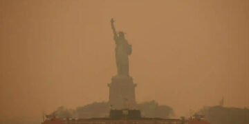 Orman yangınlarının dumanları ABD’de on milyonlarca kişinin sağlığını tehdit ediyor