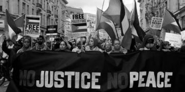 Dünyadan barış çağrıları yükselirken İsrail tankları Gazze sınırına yaklaşıyor