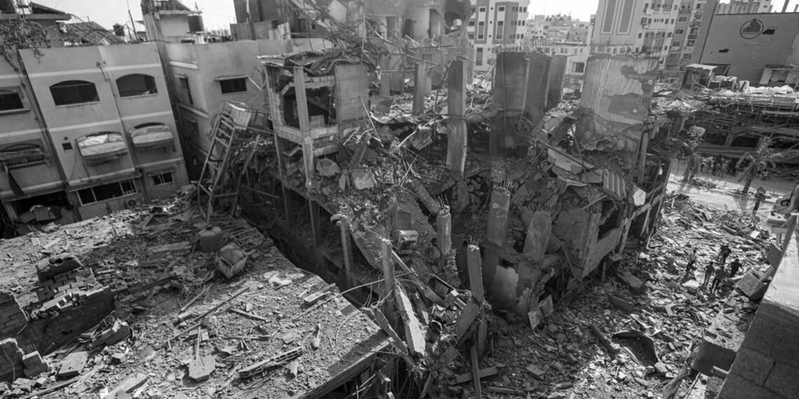 İsrail’in Gazze’ye bir gündeki saldırılarında 400’den fazla Filistinli hayatını kaybetti