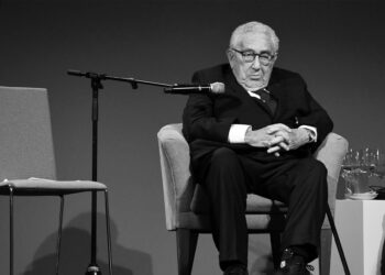 Henry Kissinger hayatını kaybetti