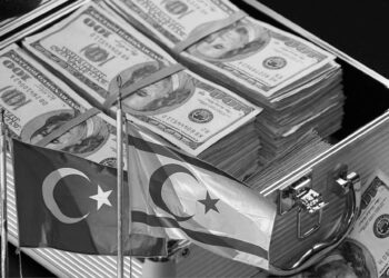 Kara paranın gölgesinde ‘çok yaşa kktc’