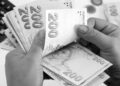 Asgari ücreti artırmak veya hayatı ucuzlatmak | Münür Rahvancıoğlu