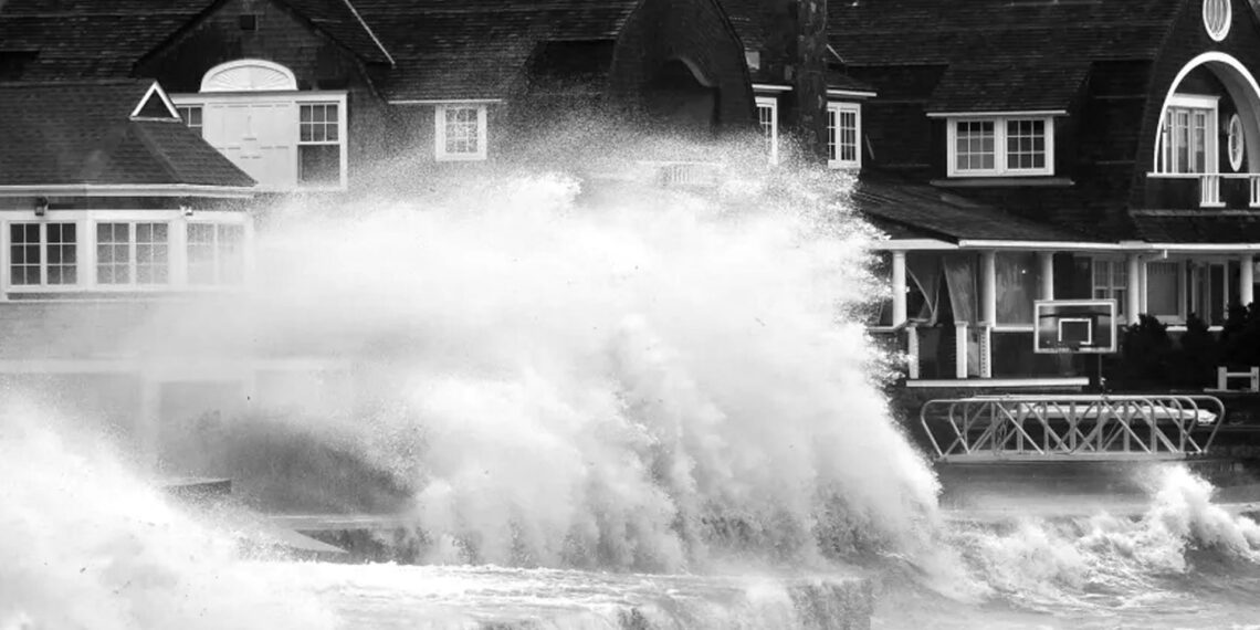Milyonlarca ABD’li yüksek sel riski nedeniyle mahallelerini terk ediyor