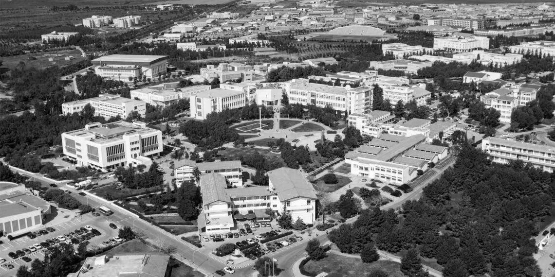 DAÜ ahlak bekçiliğine soyundu