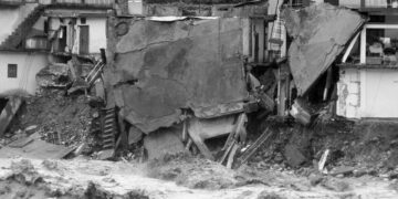 Himalaya sel felaketinin yol açtığı hasar, yeni uydu görüntüleriyle ortaya çıktı