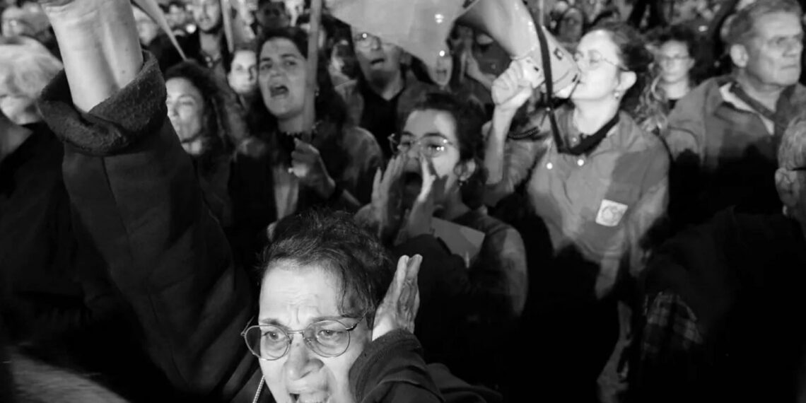 İsrail’de binlerce savaş karşıtından Netanyahu’ya: Utanç duy!