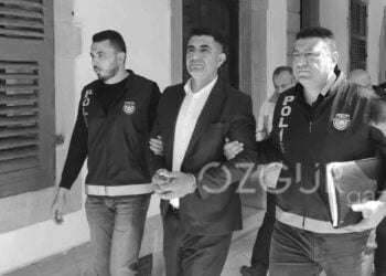 Derslere girmediği halde “bölüm birincisi” olarak yüksek lisans diploması aldı