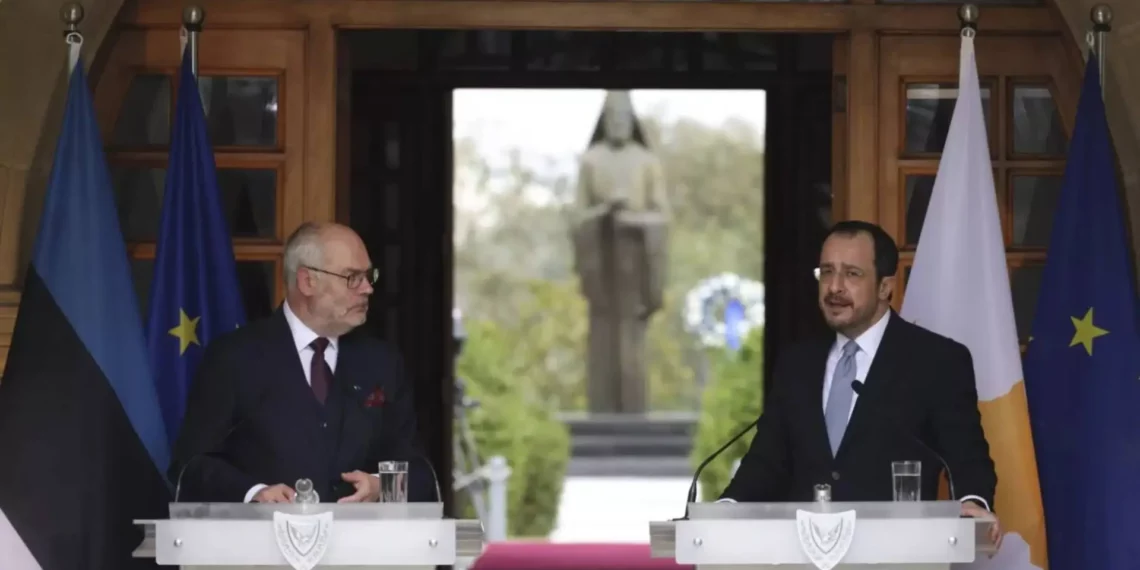 Kıbrıs’ta bulunan Estonya Cumhurbaşkanı’ndan federasyon vurgusu