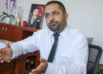 Hasgüler: YÖDAK izin vermedi, ensesi kalınlar direkt YÖK’e gitti, izin aldı